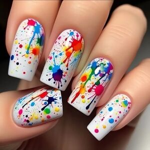 24pcs Set White Colorful Paint Splashes Square Nails